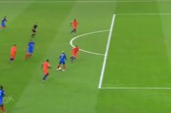 开云体育官网-AC米兰横扫勒沃库森，格列兹曼扛起全队的简单介绍