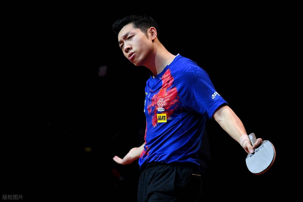 中国乒乓球队轻取德国乒乓球队，许昕绝境逆转