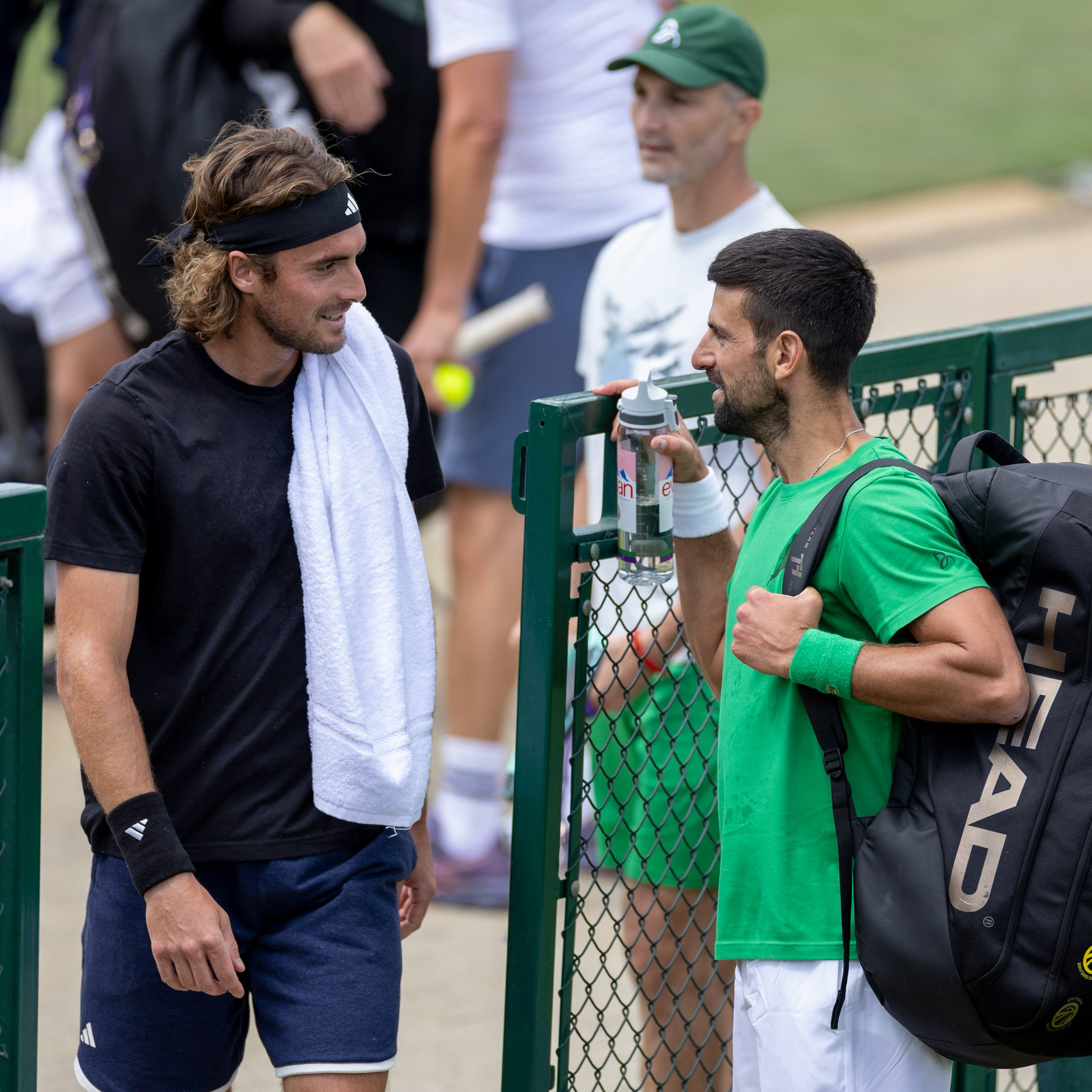 拉沃尔杯险胜美网，西西帕斯点燃赛场
