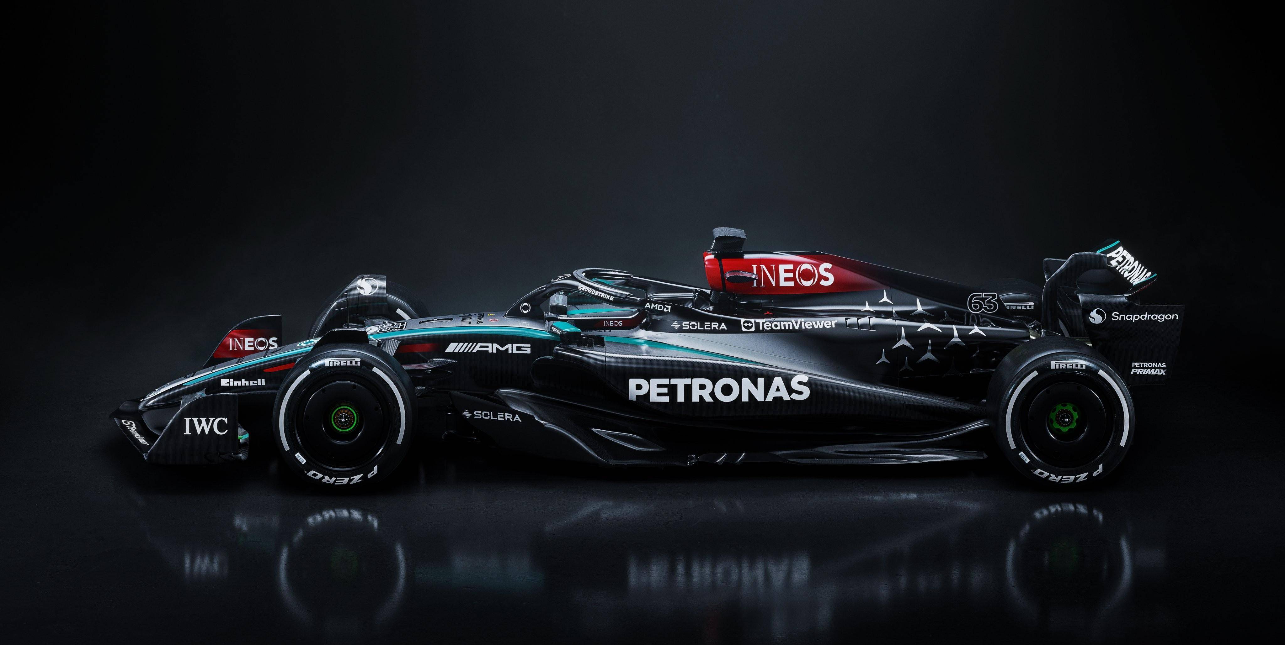 红牛二队轻取雷诺车队,拉塞尔惊艳四座 红牛二队轻取雷诺车队,拉塞尔惊艳四座