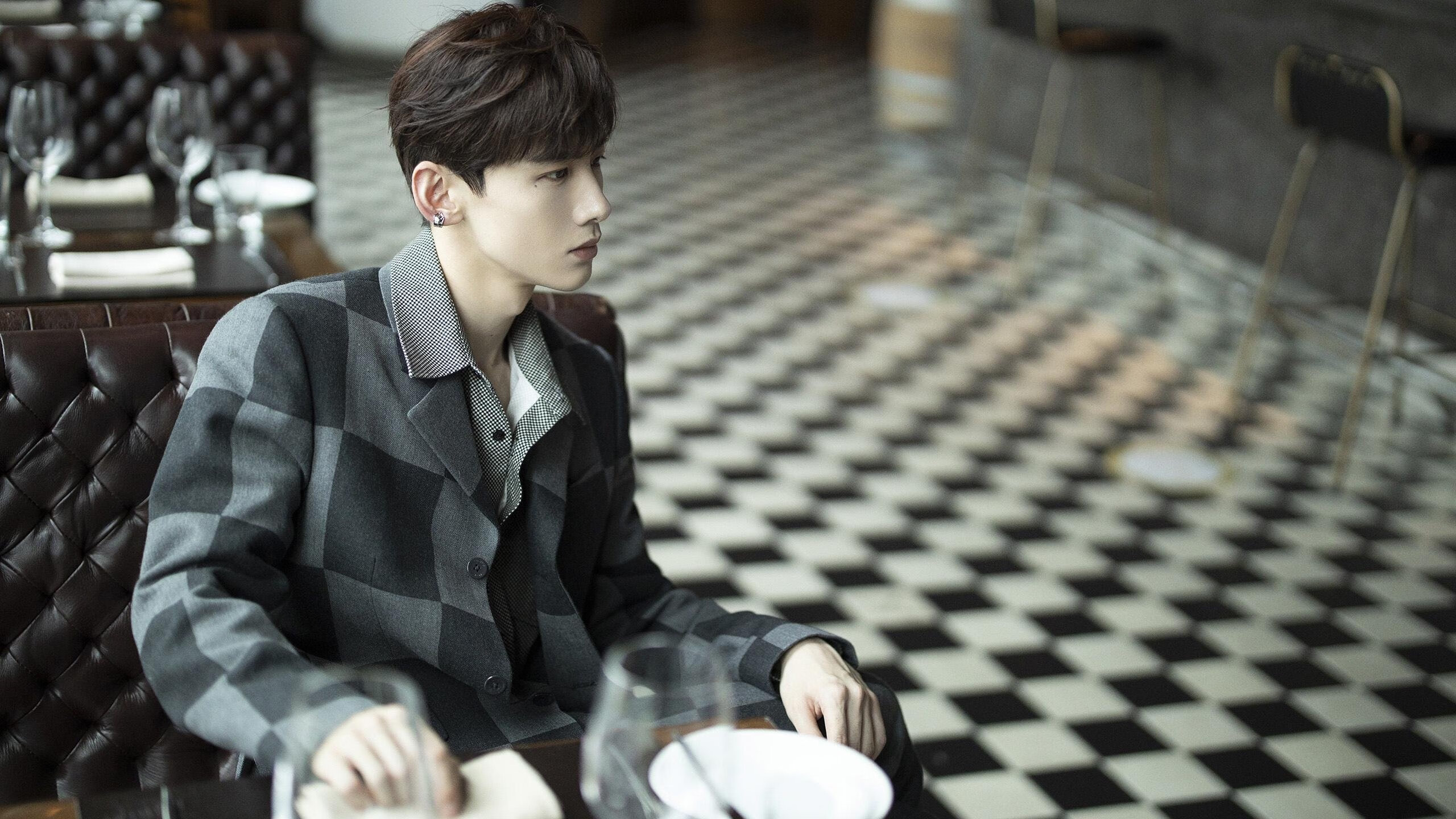 引擎复仇曲，皮亚斯特里火热追击下，红牛如何在索伯的阴影中喘息？