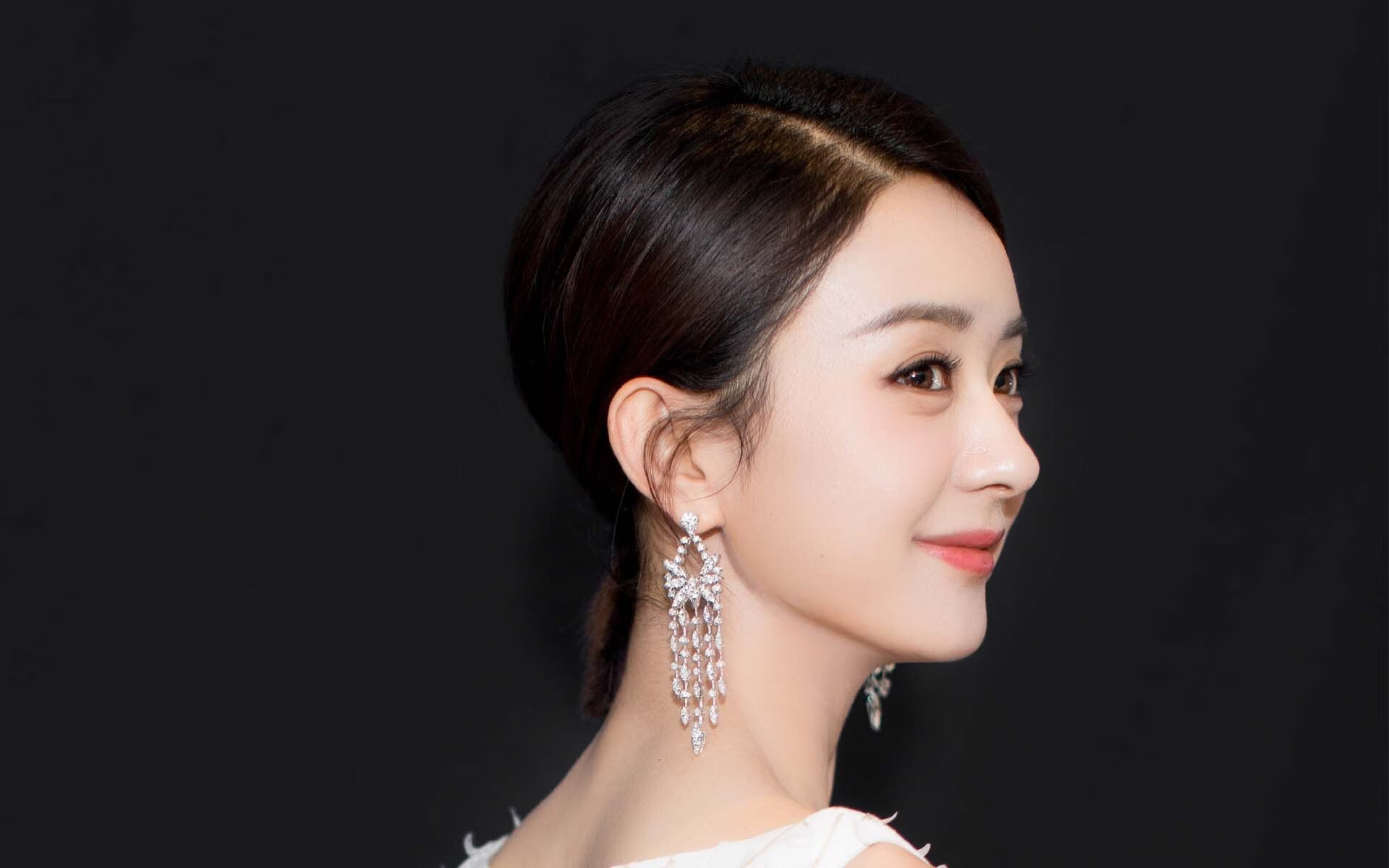 冰火两极的统治，利拉德攻防两端无死角，雄鹿逆境斩落国王