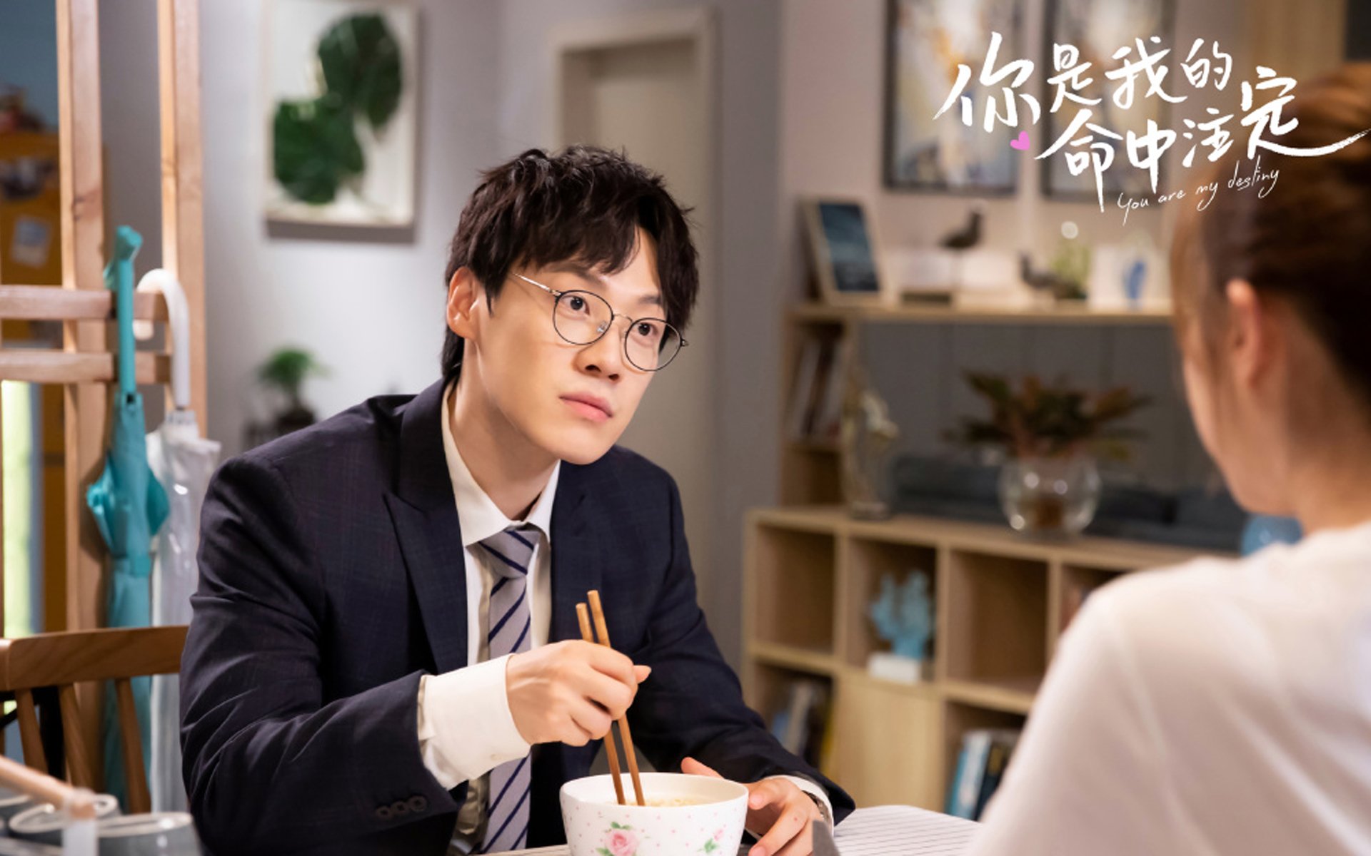 当伯纳乌升起智利矿工旗,一场错位国家德比的战术启示