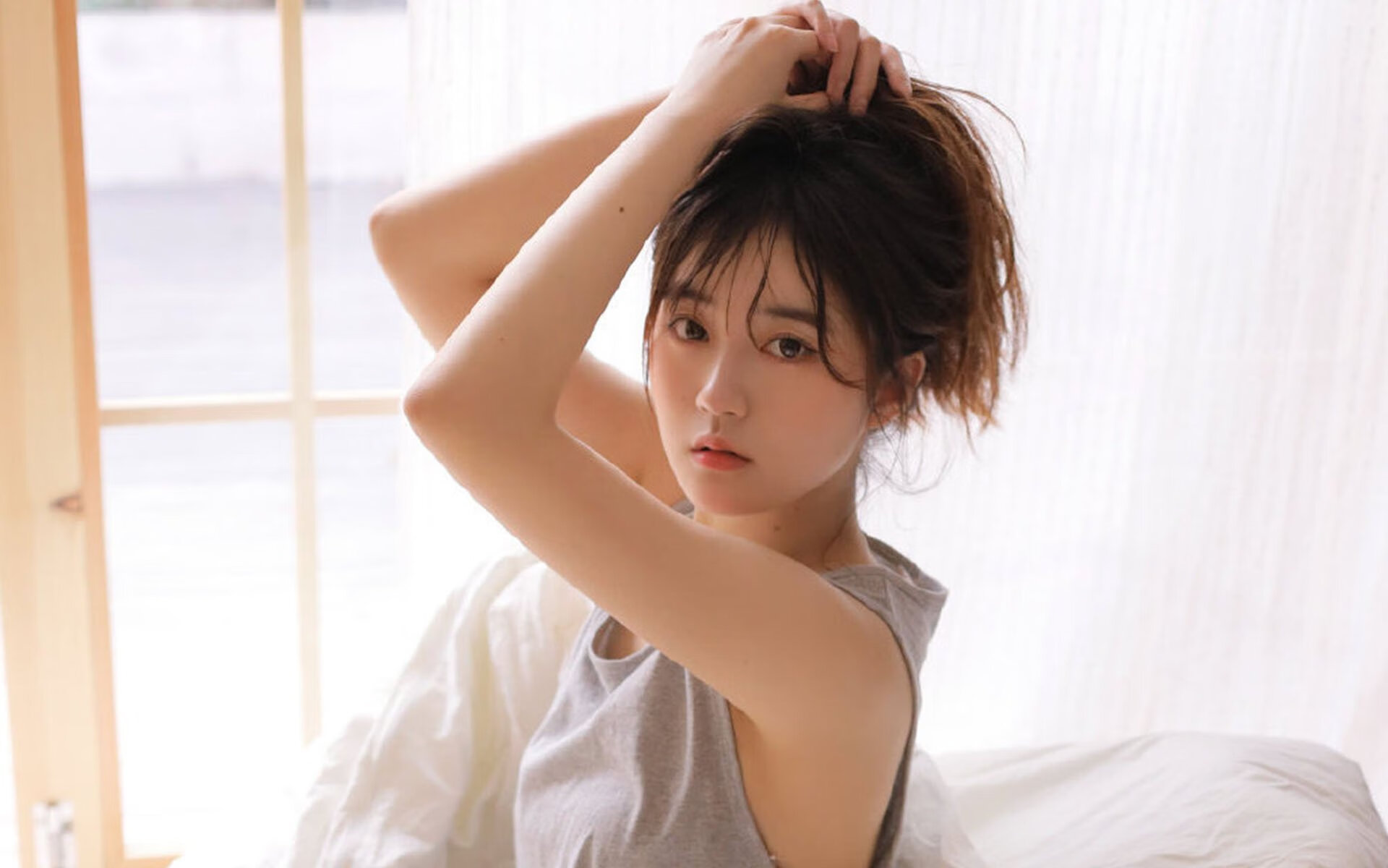 德里赫特之光，如何用九十分钟定义一场黑暗中的突围