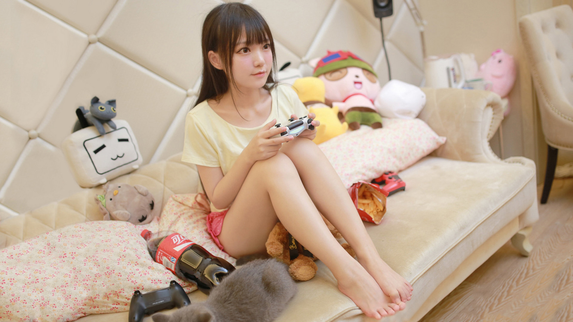 轰鸣赛道上的无声杀阵，霍勒迪巴林之夜，他定义了另一种杆位